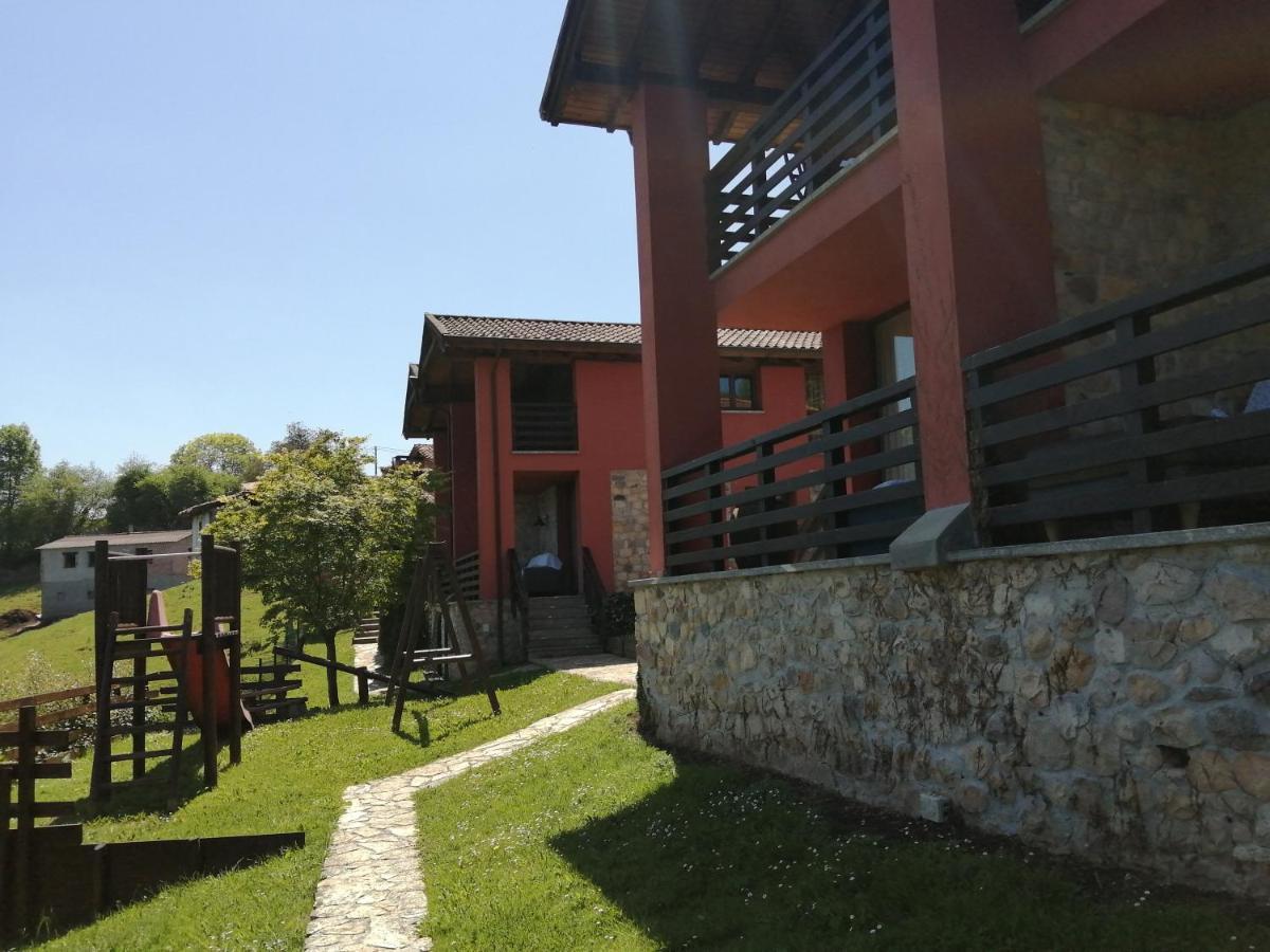 Apartamentos Rurales El Mirador De San Juan Onís Exterior foto